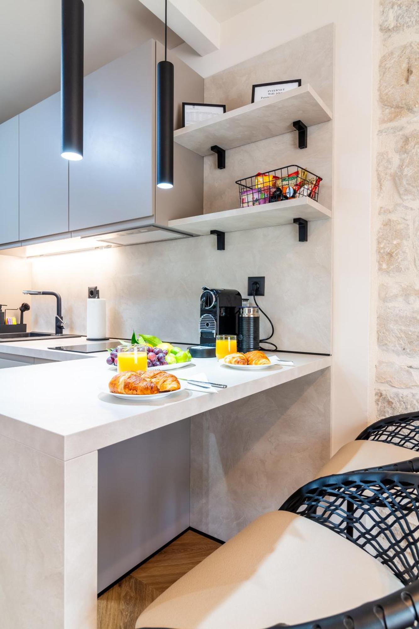 Apartment Centre In Stone House Split Zewnętrze zdjęcie