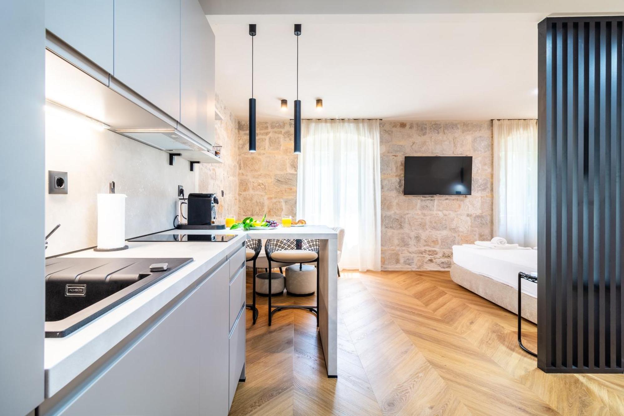 Apartment Centre In Stone House Split Zewnętrze zdjęcie