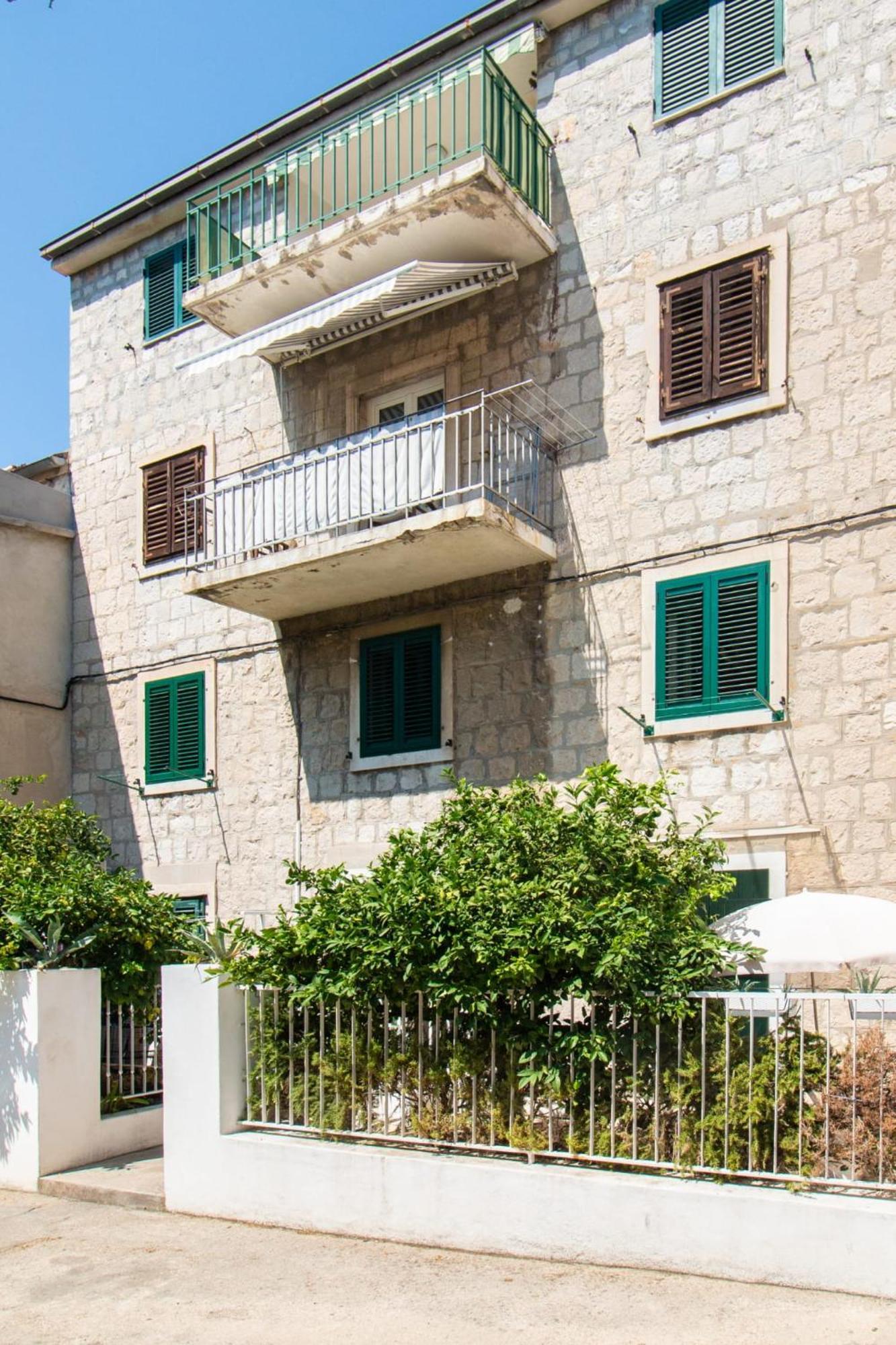 Apartment Centre In Stone House Split Zewnętrze zdjęcie
