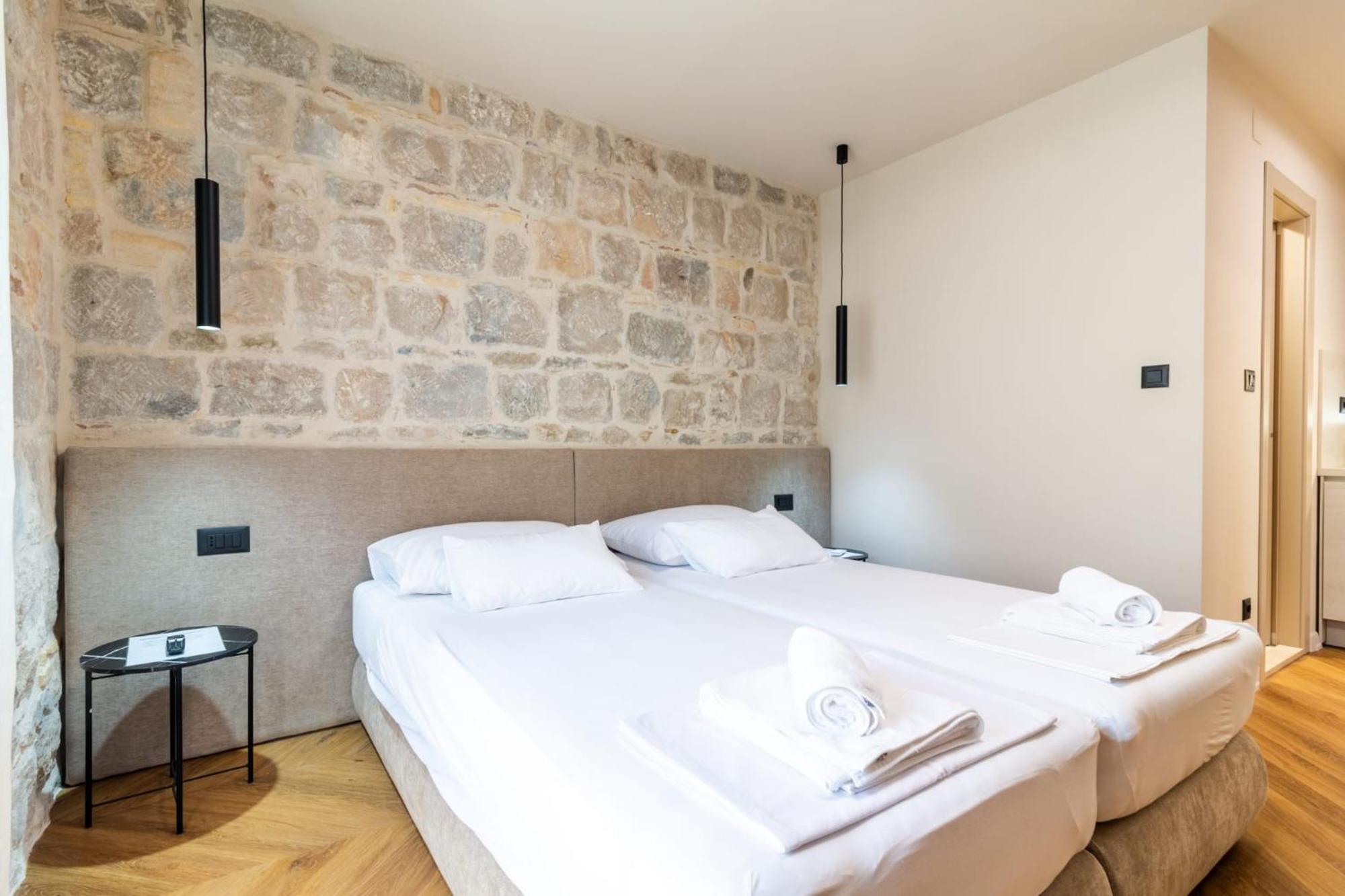 Apartment Centre In Stone House Split Zewnętrze zdjęcie